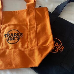 Trader Joe’s Trick-or-Treat Mini Canvas Totes!! Set of 2 🎃 🕷️
